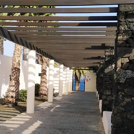 Sun And Sea 1 Front De Playa Rocca Апартаменты *